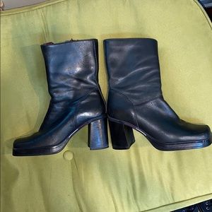Tommy Hilfiger booties